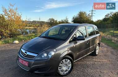 Минивэн Opel Zafira 2012 в Кривом Роге