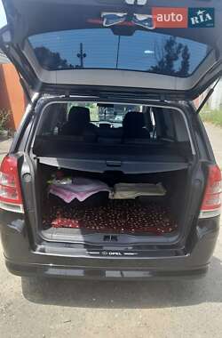 Минивэн Opel Zafira 2008 в Николаеве
