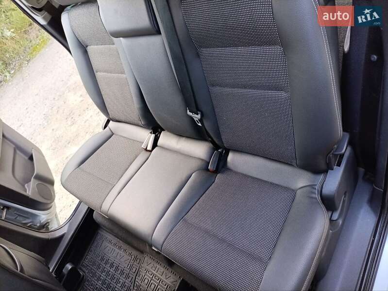 Минивэн Opel Zafira 2007 в Ладыжине