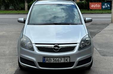 Минивэн Opel Zafira 2007 в 