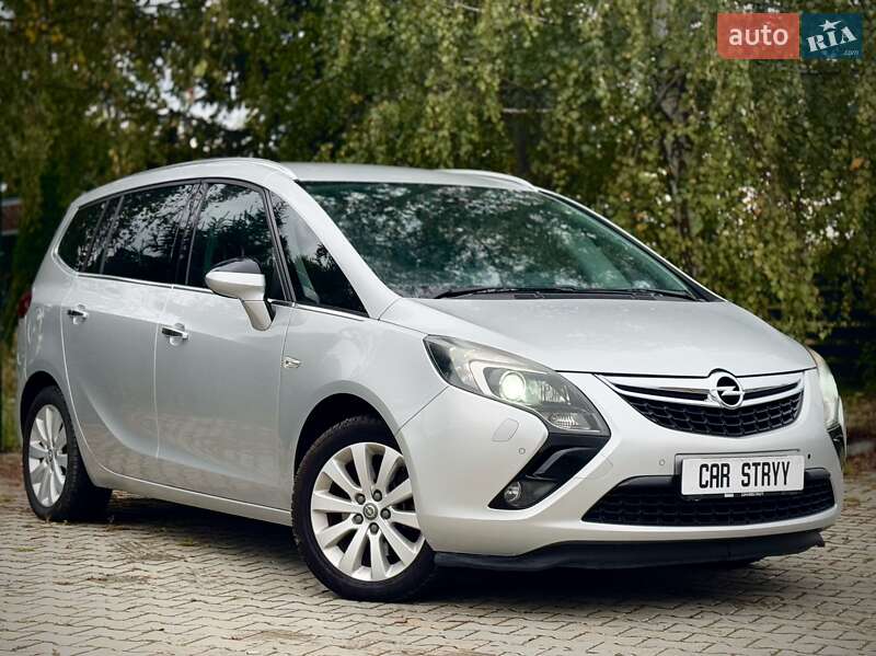 Минивэн Opel Zafira 2012 в Стрые