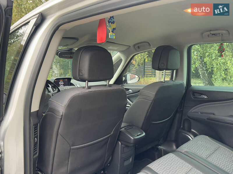 Минивэн Opel Zafira 2012 в Стрые