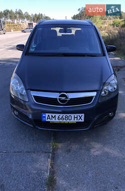 Минивэн Opel Zafira 2006 в 