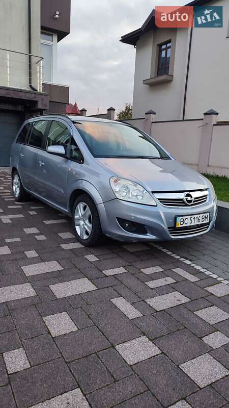 Минивэн Opel Zafira 2008 в Львове
