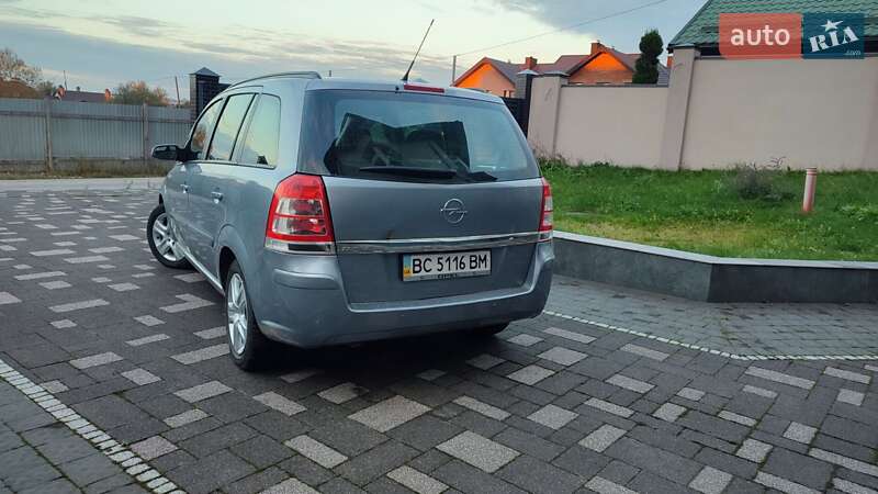 Минивэн Opel Zafira 2008 в Львове