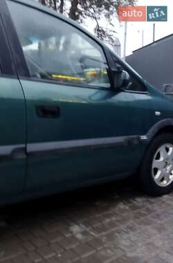 Минивэн Opel Zafira 2001 в 