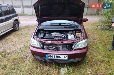 Минивэн Opel Zafira 2004 в  фото 9 Минивэн Opel Zafira 2004 в