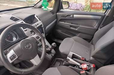 Минивэн Opel Zafira 2009 в 