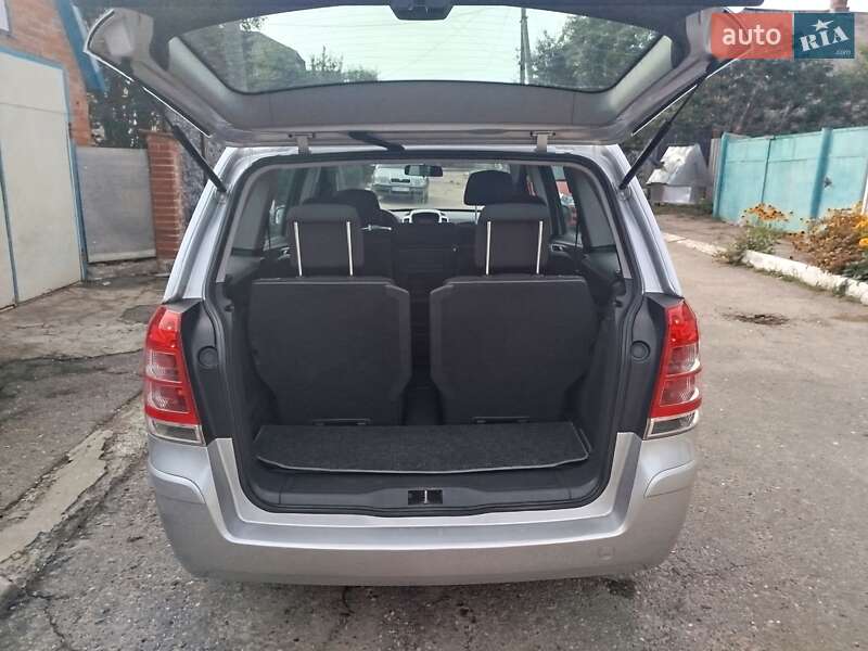 Мінівен Opel Zafira 2009 в Валках фото 73 Мінівен Opel Zafira 2009 в Валках