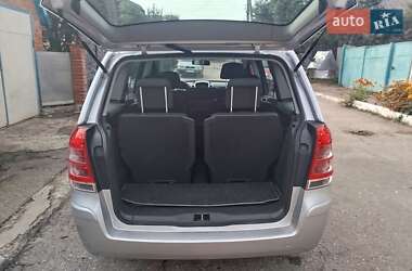 Минивэн Opel Zafira 2009 в 