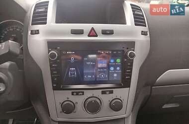 Минивэн Opel Zafira 2009 в 