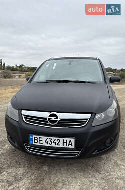 Мінівен Opel Zafira 2008 в Миколаєві