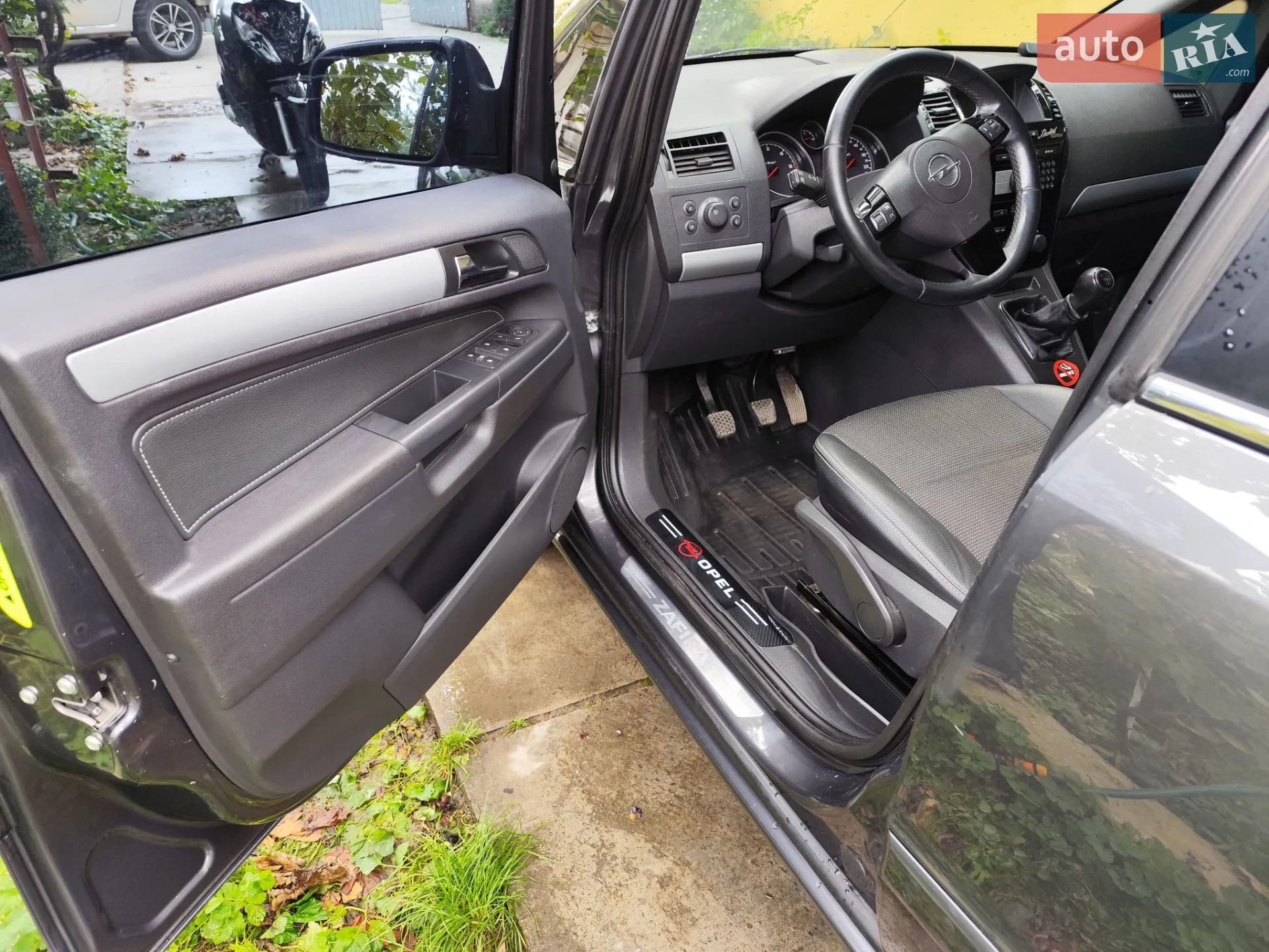 2011 Opel Zafira - мініатюра 16