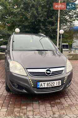 Мінівен Opel Zafira 2009 в Івано-Франківську