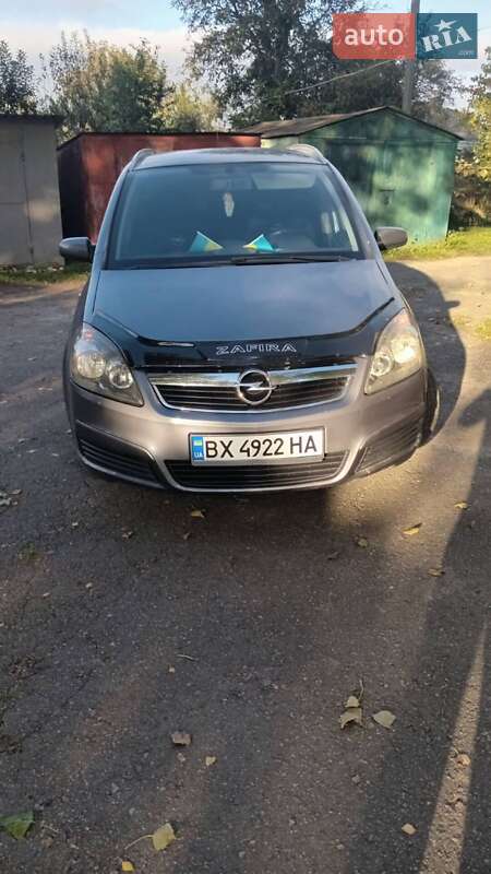 Минивэн Opel Zafira 2006 в Красилове фото 5 Минивэн Opel Zafira 2006 в Красилове