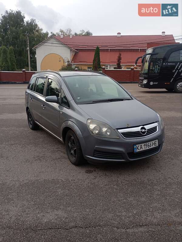 Мінівен Opel Zafira 2006 в Фастові