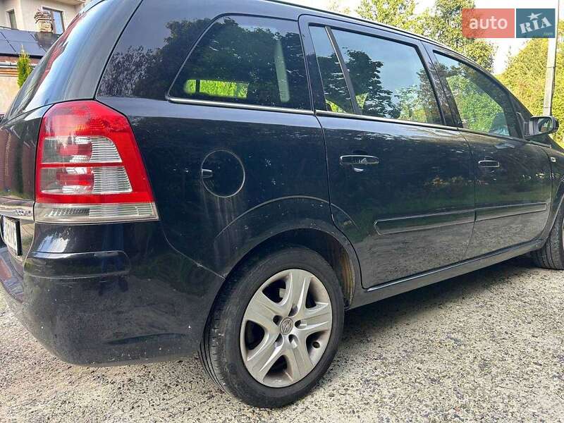 Мінівен Opel Zafira 2008 в Львові