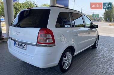 Минивэн Opel Zafira 2009 в 