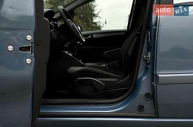 Минивэн Opel Zafira 2008 в 