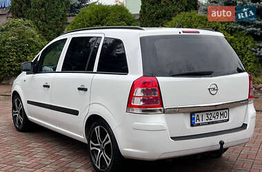 Мінівен Opel Zafira 2009 в  фото 14 Мінівен Opel Zafira 2009 в