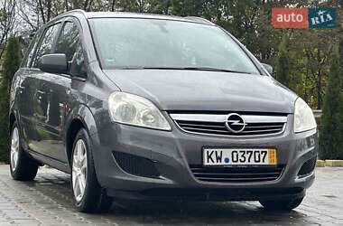 Мінівен Opel Zafira 2010 в Тернополі