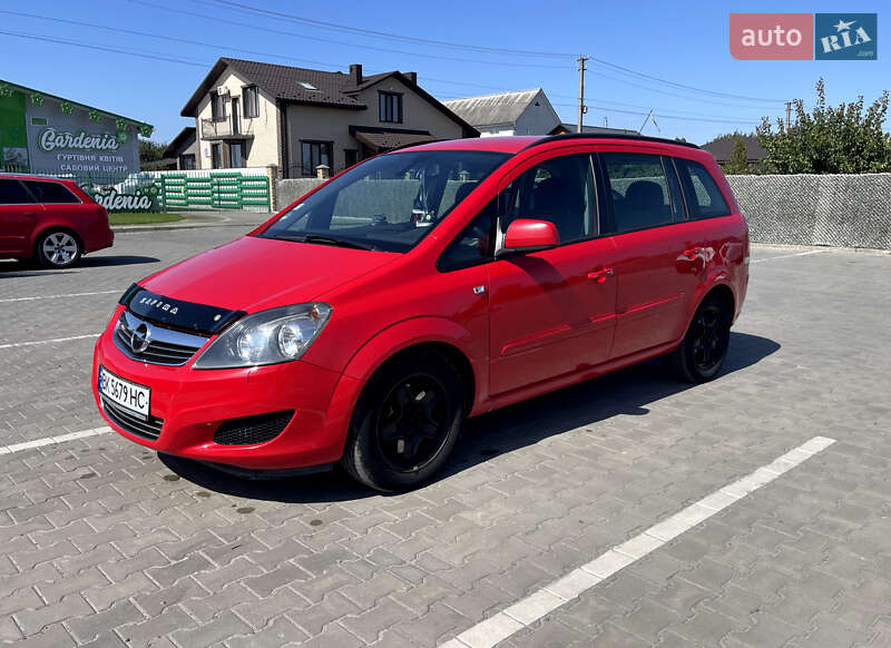 Opel Zafira 2012 Opel Zafira 2012