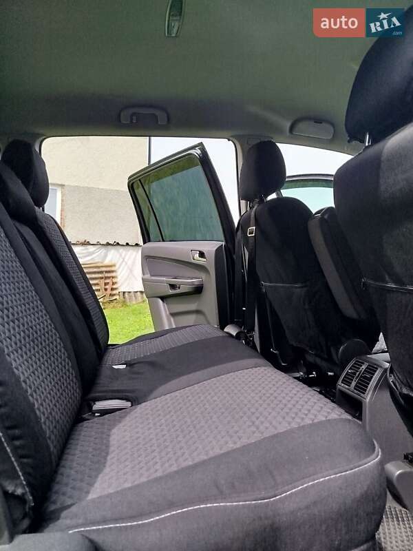 Минивэн Opel Zafira 2009 в Львове