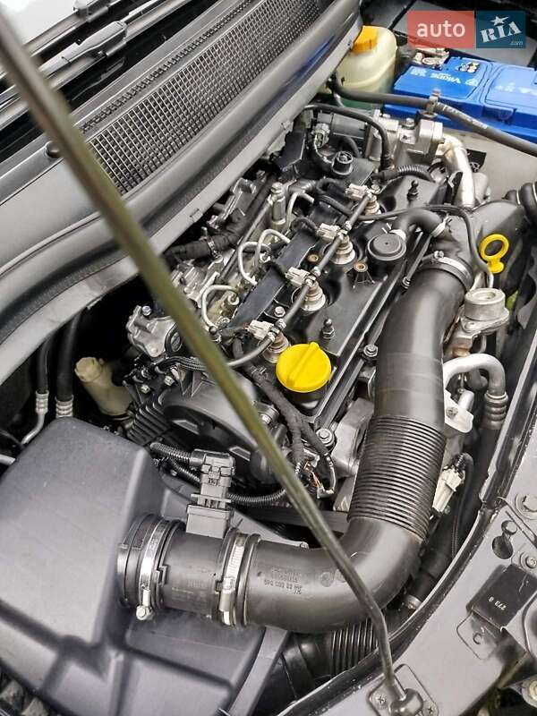 Минивэн Opel Zafira 2009 в Львове