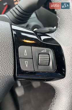 Минивэн Opel Zafira 2010 в 