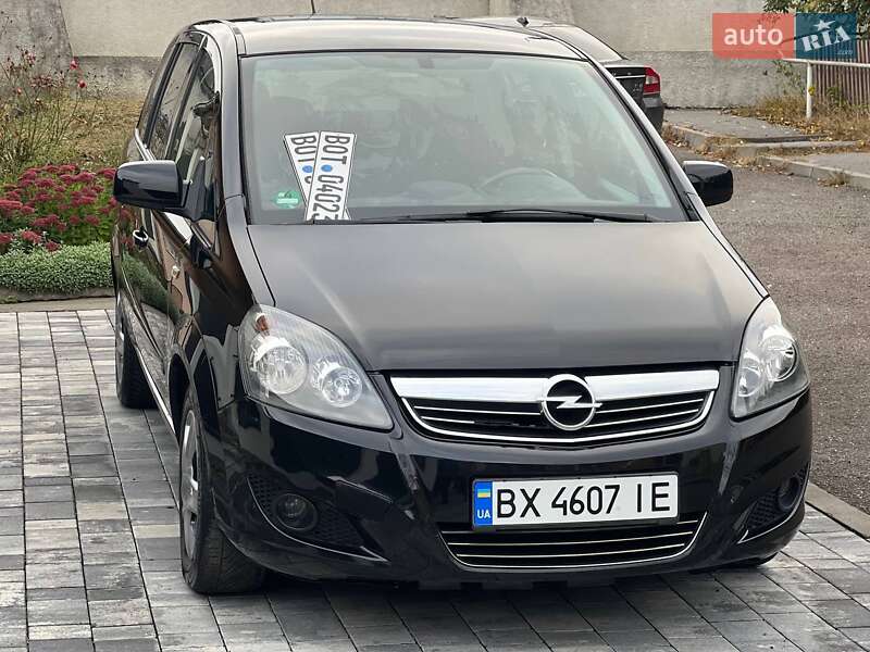 Мінівен Opel Zafira 2011 в Хмельницькому