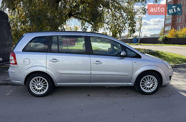 Минивэн Opel Zafira 2008 в Борисполе