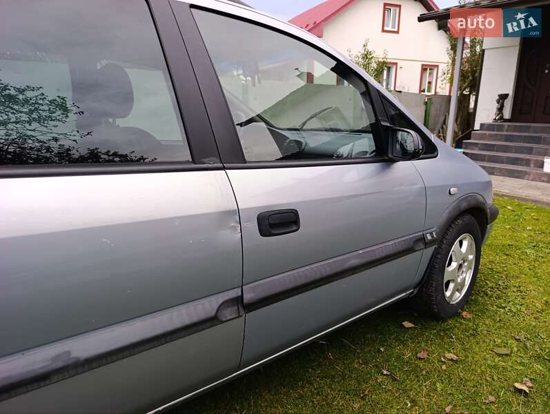 Мінівен Opel Zafira 2002 в Львові фото 4 Мінівен Opel Zafira 2002 в Львові