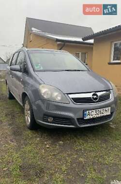 Минивэн Opel Zafira 2007 в Любешове