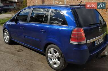 Минивэн Opel Zafira 2007 в 