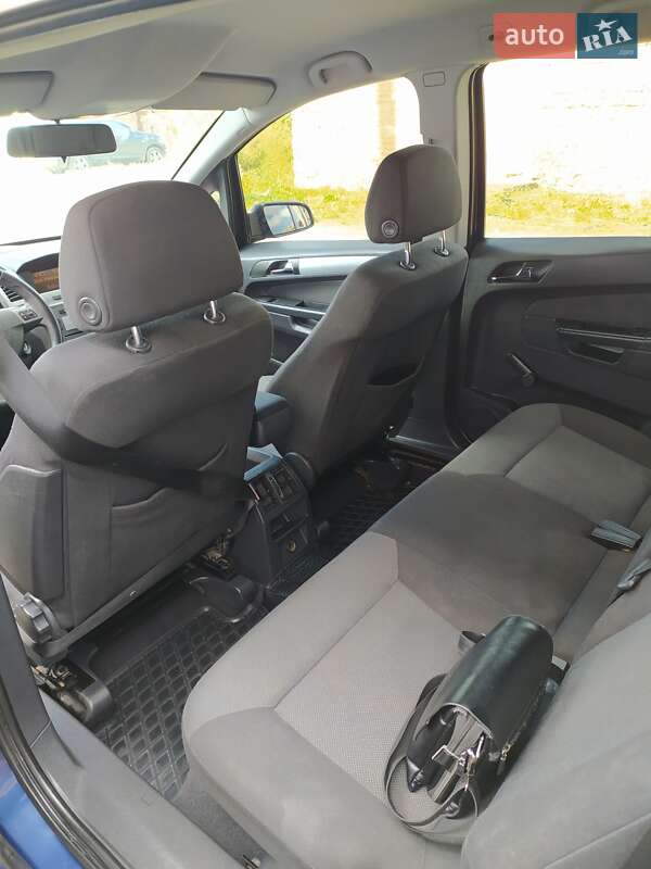 Мінівен Opel Zafira 2007 в Вінниці