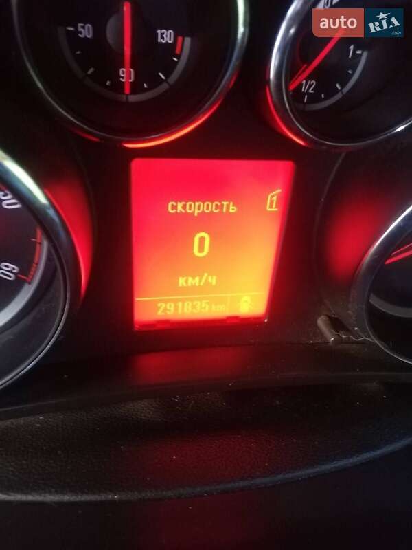 Микровэн Opel Zafira 2012 в Бурштыне