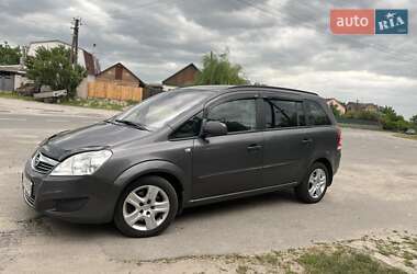 Мінівен Opel Zafira 2010 в Любарі