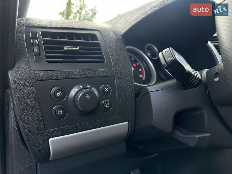 Минивэн Opel Zafira 2008 в Виннице фото 29 Минивэн Opel Zafira 2008 в Виннице
