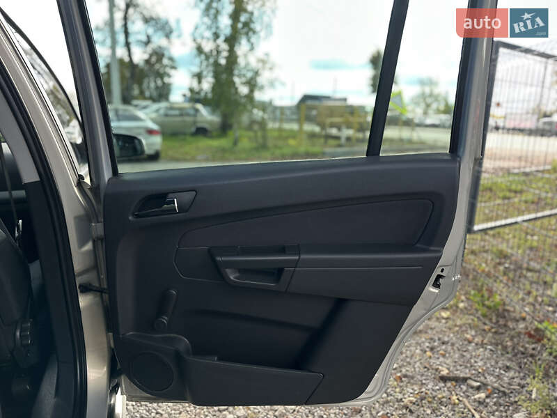 Минивэн Opel Zafira 2008 в Виннице фото 44 Минивэн Opel Zafira 2008 в Виннице