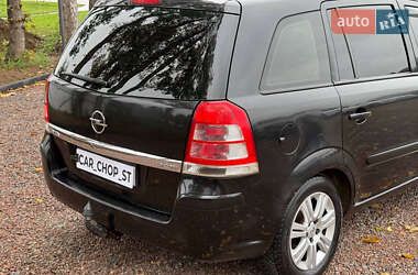 Минивэн Opel Zafira 2013 в 