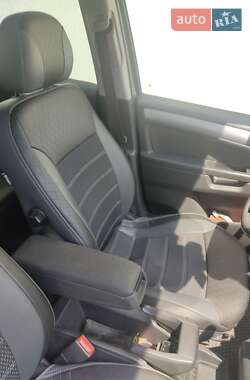 Минивэн Opel Zafira 2011 в 