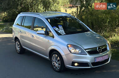 Минивэн Opel Zafira 2007 в 