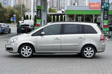 Минивэн Opel Zafira 2006 в 