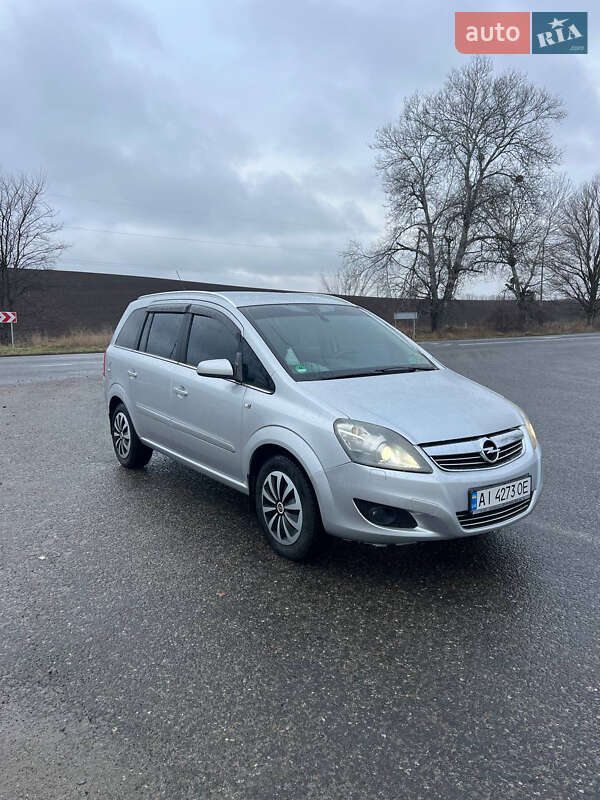 Минивэн Opel Zafira 2008 в Черкассах фото 3 Минивэн Opel Zafira 2008 в Черкассах