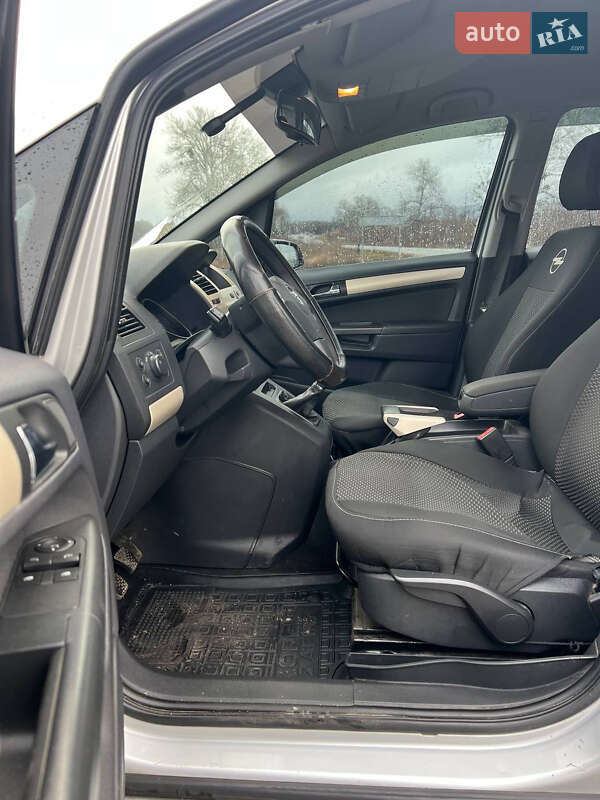 Минивэн Opel Zafira 2008 в Черкассах фото 11 Минивэн Opel Zafira 2008 в Черкассах