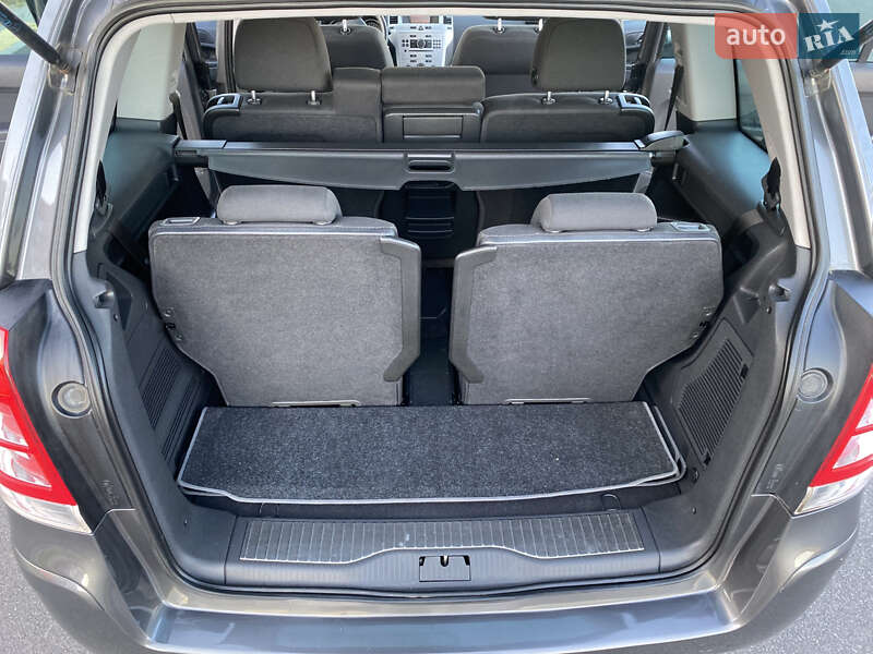 Мінівен Opel Zafira 2009 в Вінниці