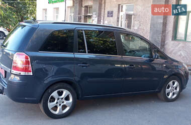 Минивэн Opel Zafira 2006 в 