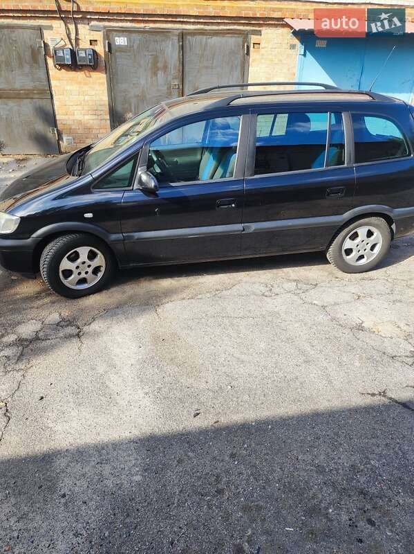 Мінівен Opel Zafira 2003 в Дніпрі