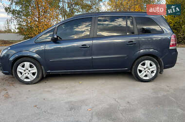 Минивэн Opel Zafira 2006 в 