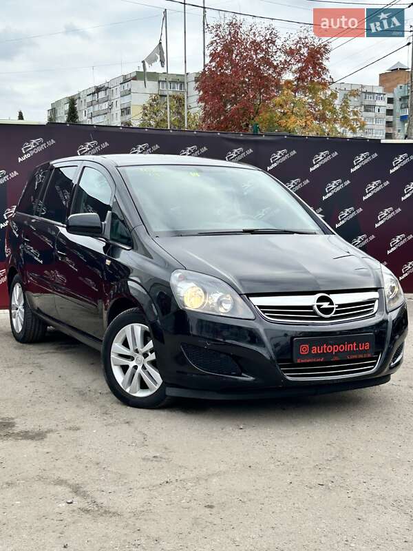 Минивэн Opel Zafira 2011 в Сумах